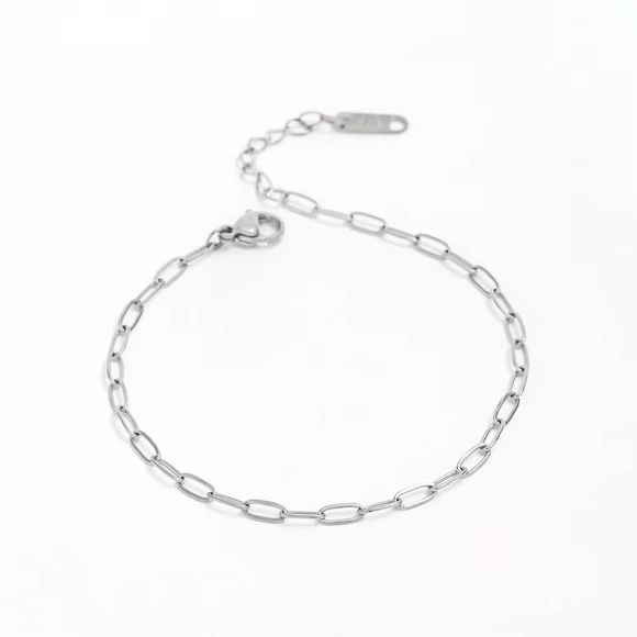 SahrzJewellery Jewelry - Dainty Stainless Steel Paperclip Chain Bracelet